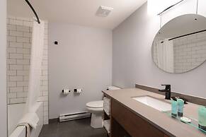 Prestige Kamloops Hotel, WorldHotels Crafted