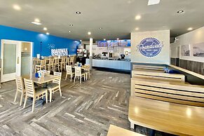 Ramada by Wyndham Whitecourt