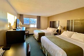 Ramada by Wyndham Whitecourt