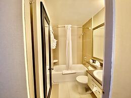 Ramada by Wyndham Whitecourt