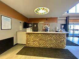 Ramada by Wyndham Whitecourt