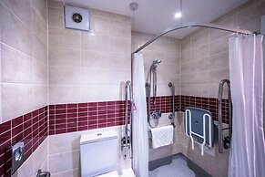 DoubleTree by Hilton Cheltenham-Cotswolds