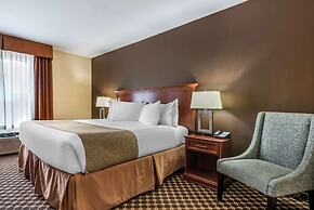 Best Western Strathmore Inn