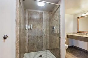 Days Inn by Wyndham Airdrie