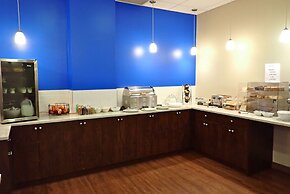 Days Inn by Wyndham Airdrie