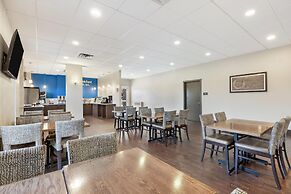 Days Inn by Wyndham Airdrie
