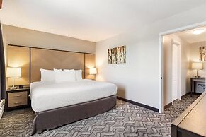 Days Inn by Wyndham Airdrie