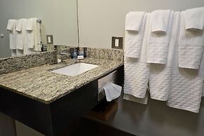 Days Inn by Wyndham Airdrie