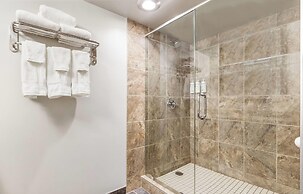 Days Inn by Wyndham Airdrie