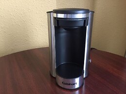 Days Inn by Wyndham Airdrie