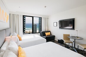 voco Gold Coast by IHG