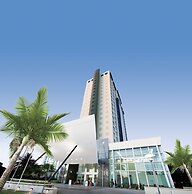 voco Gold Coast by IHG