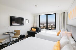 voco Gold Coast by IHG