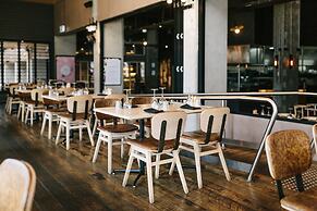 voco Gold Coast by IHG