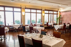 Best Western Plus All Settlers Motor Inn