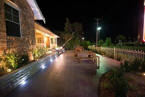 Best Western Plus All Settlers Motor Inn