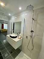 Best Western Plus All Settlers Motor Inn