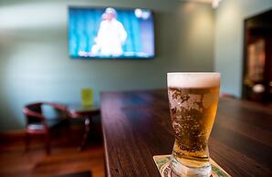 Best Western Plus All Settlers Motor Inn