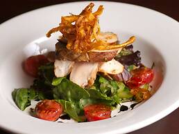 Best Western Plus All Settlers Motor Inn