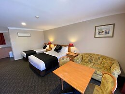 Best Western Plus All Settlers Motor Inn