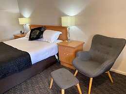 Best Western Plus All Settlers Motor Inn