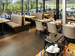 ibis Zurich Adliswil