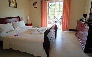 Marigot Beach Club and Dive Resort