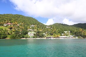 Marigot Beach Club and Dive Resort