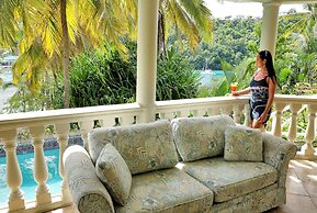 Marigot Beach Club and Dive Resort