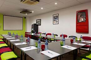 Enzo Hotels Reims Tinqueux By Kyriad Direct