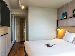 ibis Paris Gennevilliers
