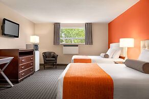 Howard Johnson by Wyndham Gravenhurst