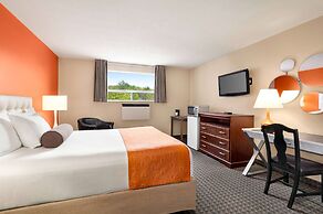 Howard Johnson by Wyndham Gravenhurst