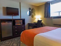 Howard Johnson by Wyndham Gravenhurst