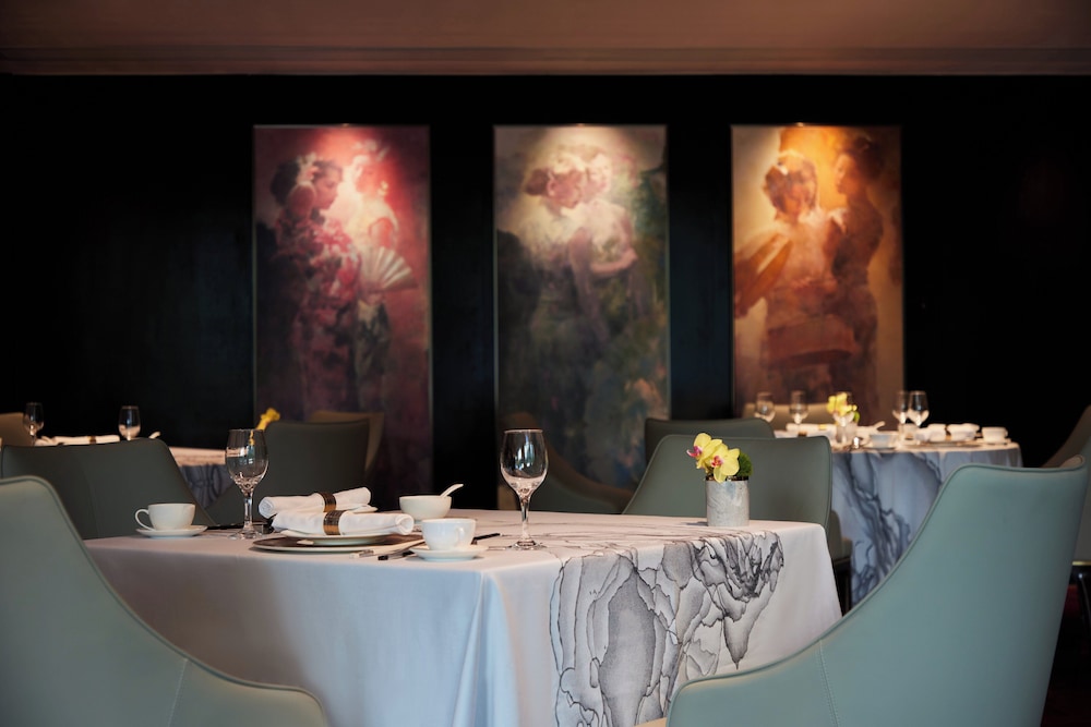 InterContinental Shanghai Pudong Hotel by IHG