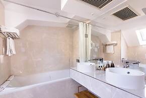 Hôtel Louvre Sainte Anne