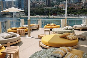 Monte Carlo Beach