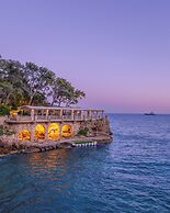 Monte Carlo Beach