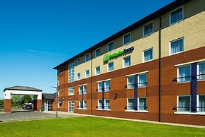 Holiday Inn Express Burton Upon Trent by IHG
