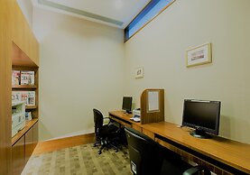 Bishop Lei International House