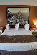 Super 8 by Wyndham Fernley