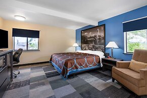 Super 8 by Wyndham Spokane Valley