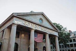 Club Quarters Hotel Faneuil Hall, Boston