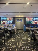 Fremont Hotel & Casino