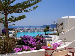 Nikos Villas Hotel in Oia Santorini