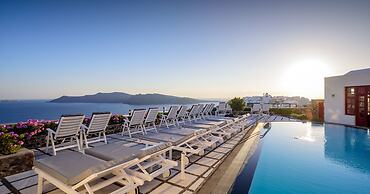 Nikos Villas Hotel in Oia Santorini