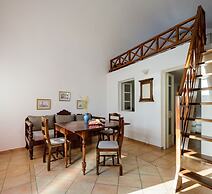 Nikos Villas Hotel in Oia Santorini