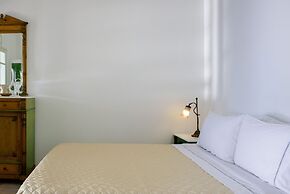 Nikos Villas Hotel in Oia Santorini