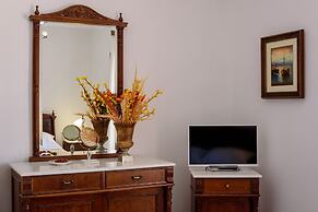 Nikos Villas Hotel in Oia Santorini