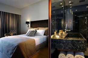 Aquila Atlantis Hotel